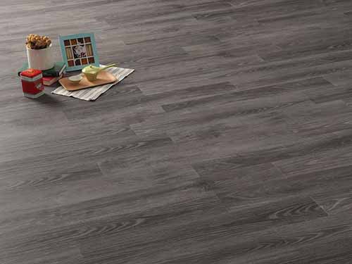 大同區迪化街鋪塑膠地磚