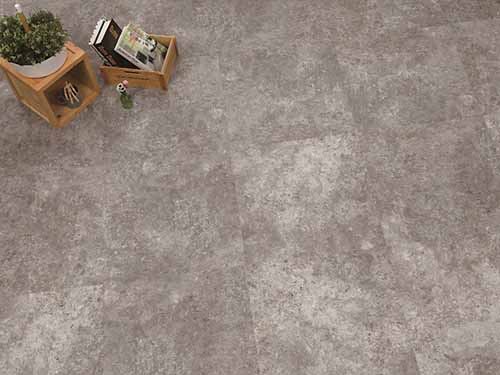 新北市三重區三陽路鋪塑膠地磚