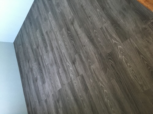 八里中山路二段鋪塑膠地磚