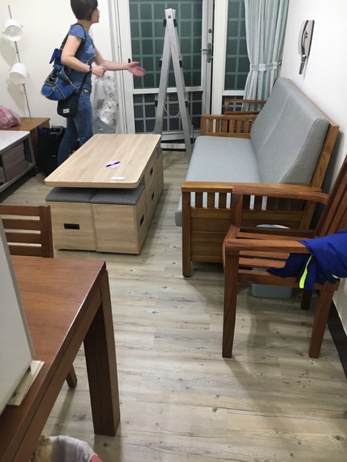 板橋福德街鋪塑膠地磚